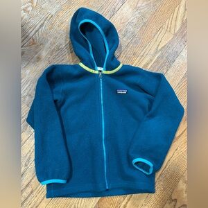 5T Patagonia full zip fleece